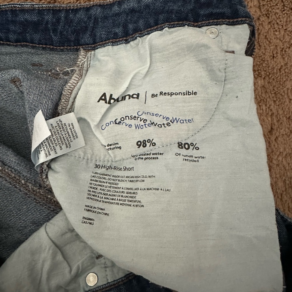 Abound high waisted jean shorts size 30 - Picture 3 of 6